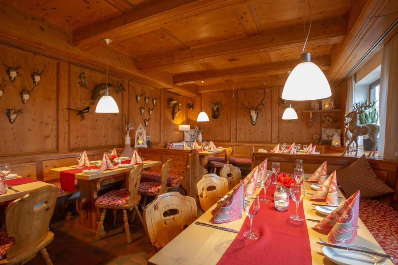 Landidyll Hotel Zum Alten Schloss Kirchensittenbach Eksteriør bilde